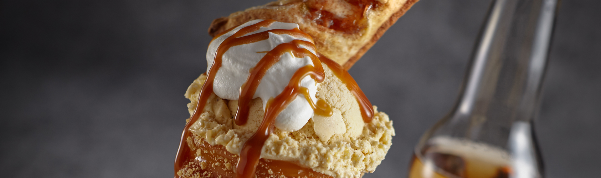 Cinnamon Apple Pie Float