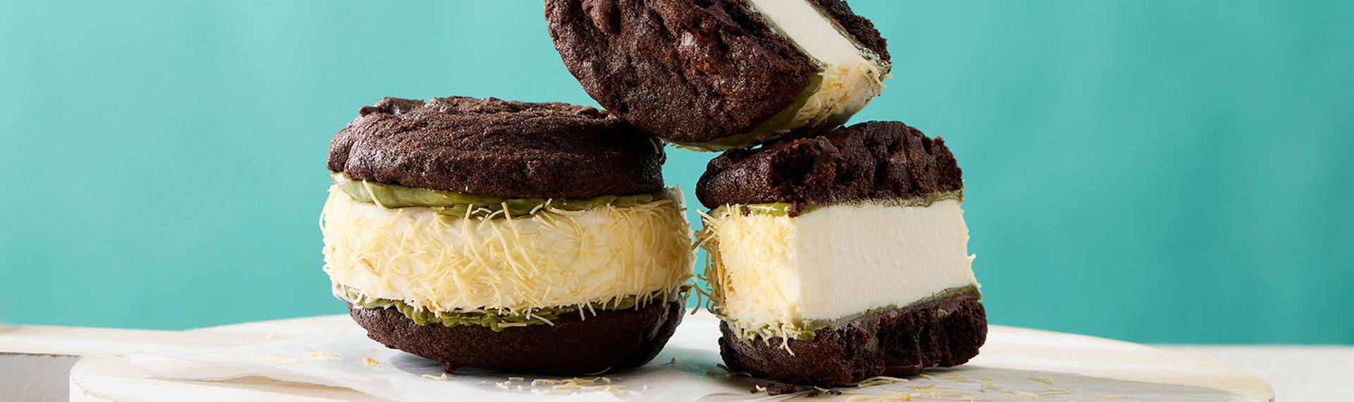 Dubai Chocolate Ice Cream Sandwich