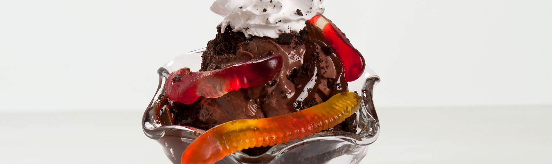 Dirt 'n Worms Ice Cream Sundae