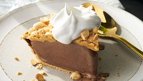 Salted Peanut Butter Ice Cream Pie