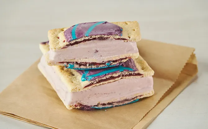 I'm Your Huckle Berry Sandwich