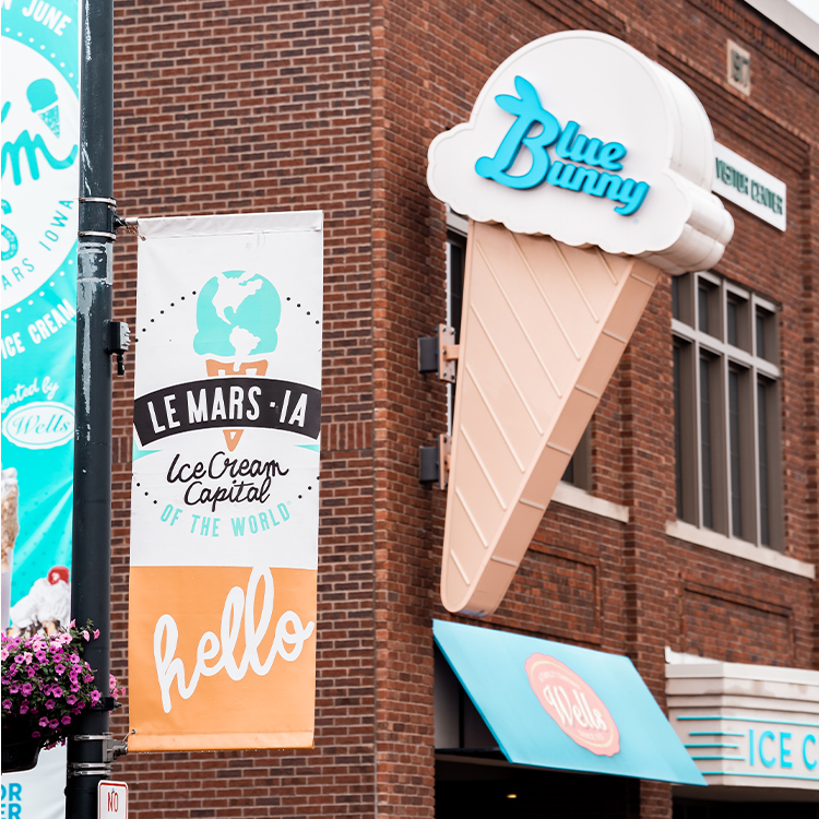 Wells Parlor Building today